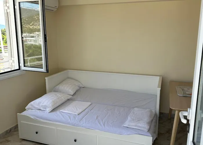 Eretria Apartment 아파트 에레트리아